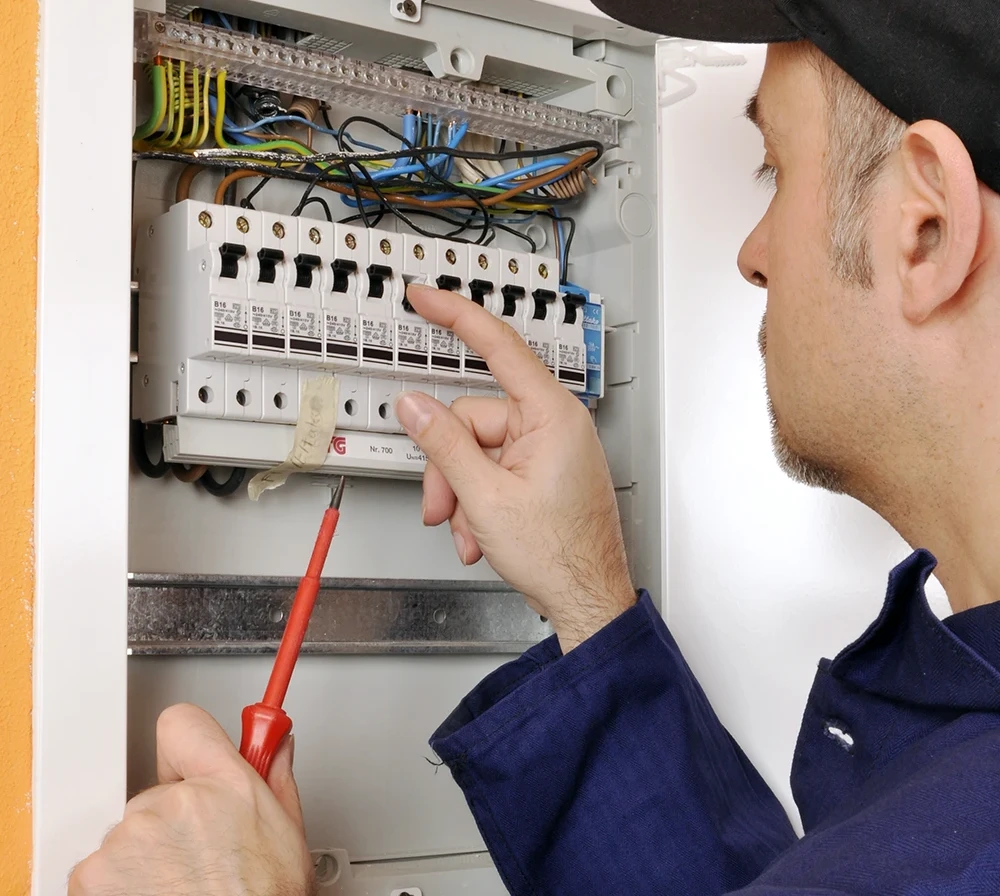 Verifiche biennali o quinquennali impianti elettrici